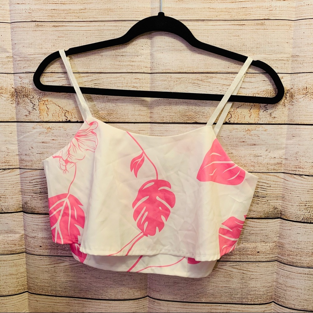 Fancyinn White and Pink Crop top